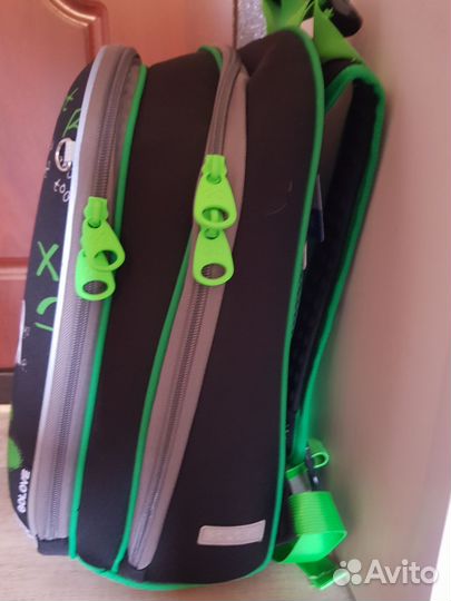 Школьный рюкзак