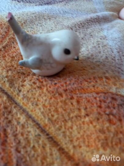 Статуэтка фарфор