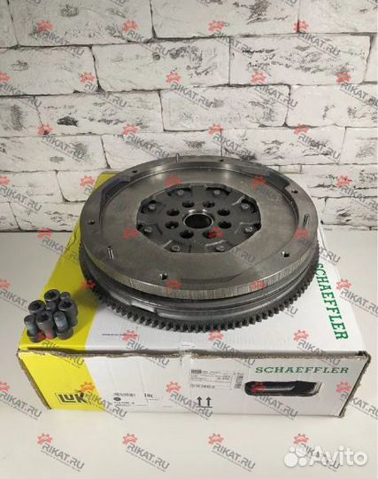 Маховик для Nissan (diesel) LuK 415039010