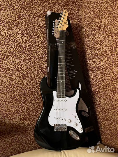 Электро гитара Denn st100