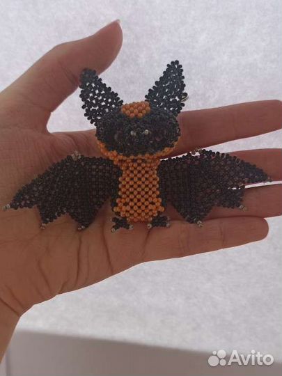 Летучая мышь из бисера Амигуруми