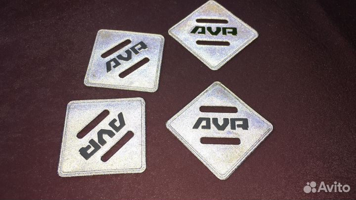 Нашивки на заказ оптом, патчи с логотипом, бирки