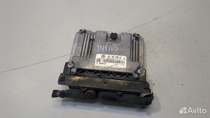 Блок управления двигателем Volkswagen Tiguan, 2013