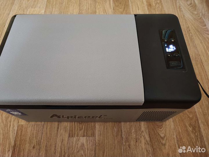 Холодильник для автомобиля