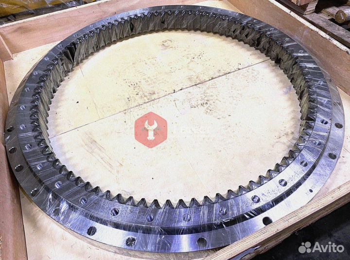 Поворотный круг Hyundai R430LC-9A 81NA-01021