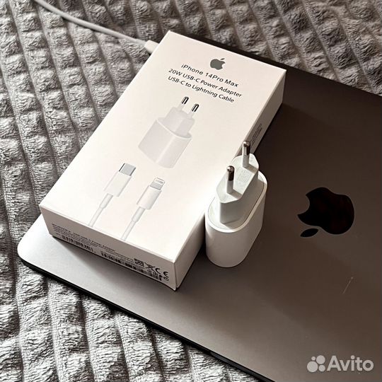 Зарядное устройство для iPhone 20w