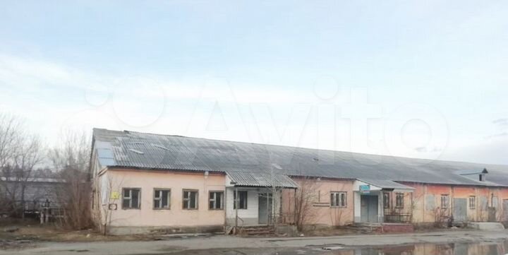 Нежилое помещение, 275.3 м²