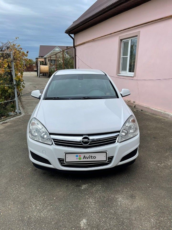 Opel Astra: фото владельца
