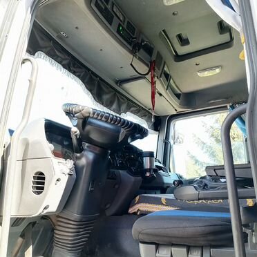 Самосвал с 2-х разгрузкой Mercedes-Benz Actros, 2008