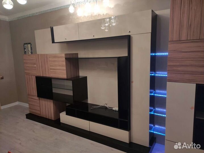 Стенка в гостиную роникон