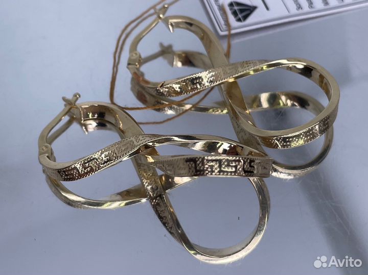 Золотые серьги 2.69 гр., лимонка