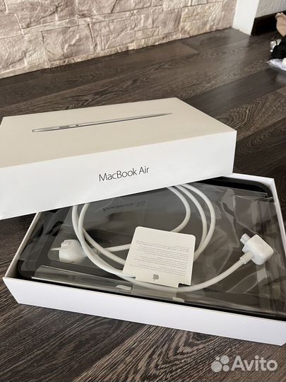 Оригинальная коробка Apple MacBook Air