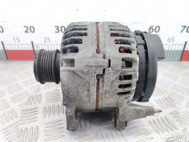 Генератор для Volkswagen Golf 4 038903024F