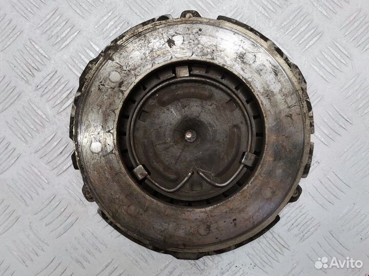 Маховик (демпфер сцепления) для Volkswagen Golf 4