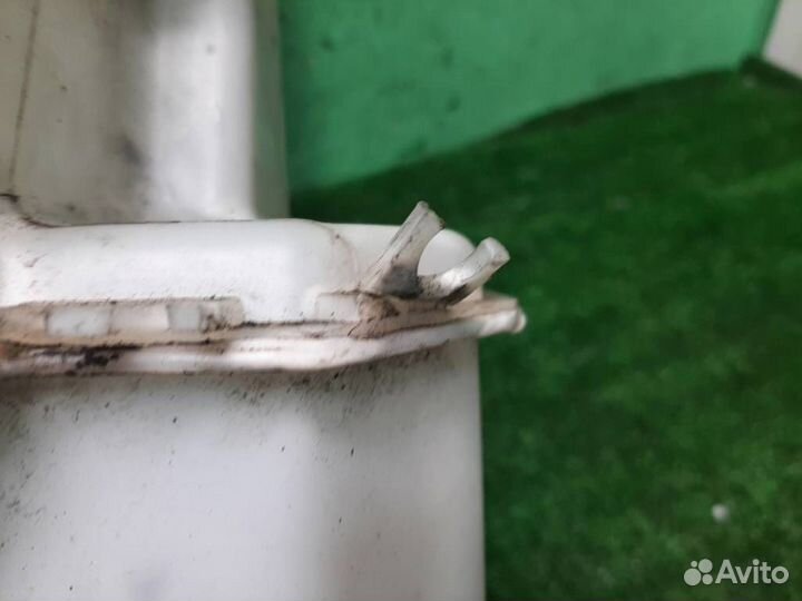 Бачок омывателя KIA Sportage 3 (SL) 2012