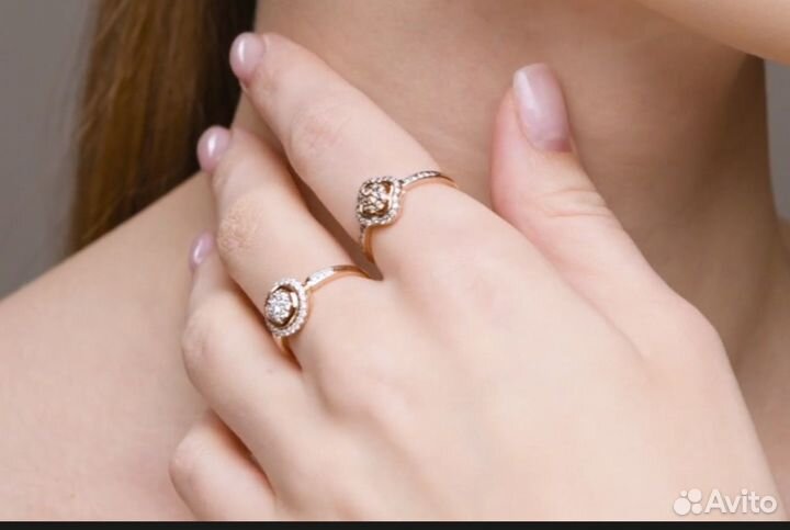 Кольцо из золота с бриллиантами