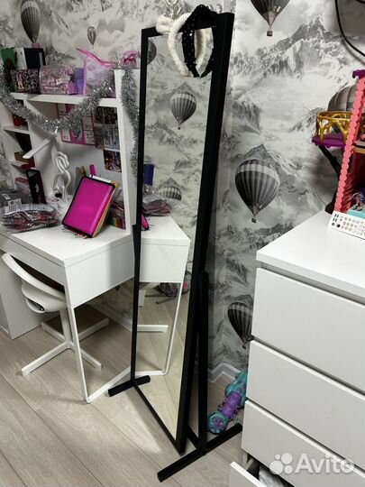 Зеркало напольное