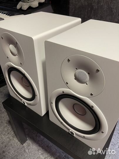 Студийные мониторы yamaha HS8W