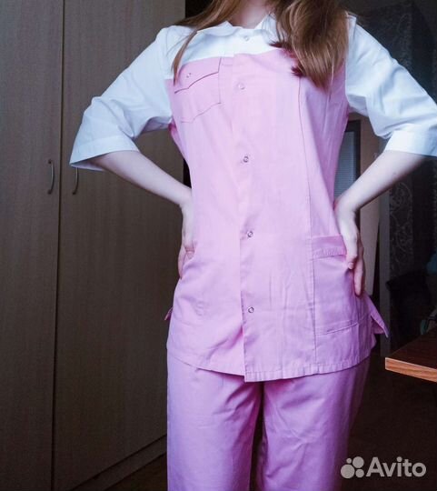 Хирургический костюм женский. Костюм медсестры