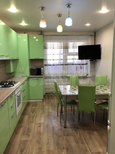 3-к. квартира, 95,4 м², 1/8 эт.