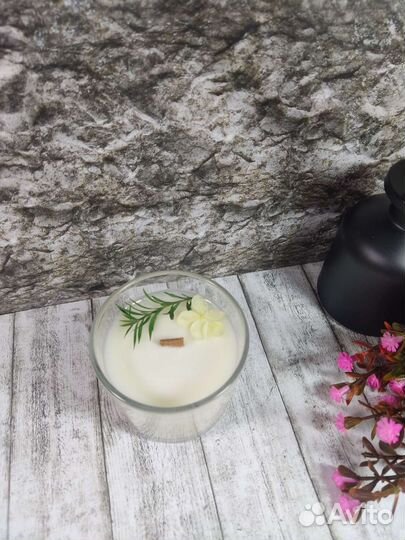 Ароматическая свеча