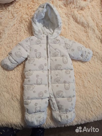 Теплый комбинезон для новорожденного