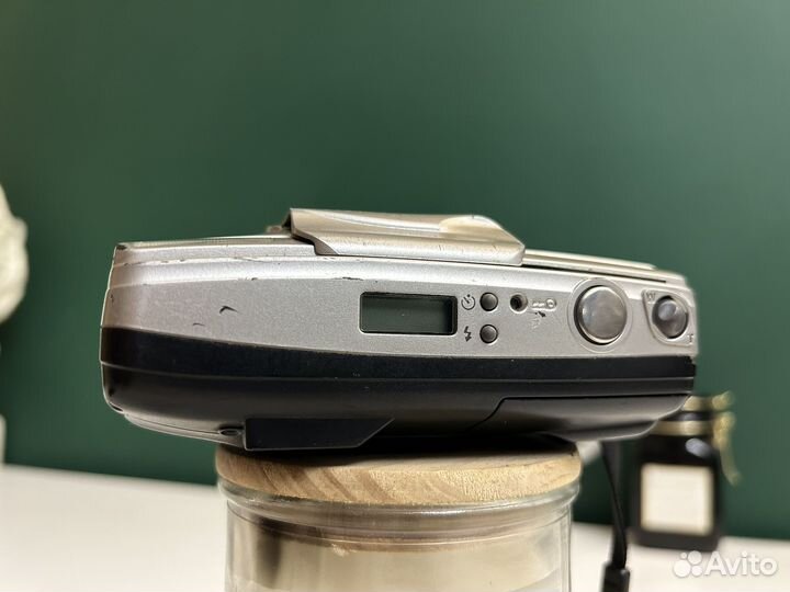 Пленочный фотоаппарат Olympus SuperZoom 70G