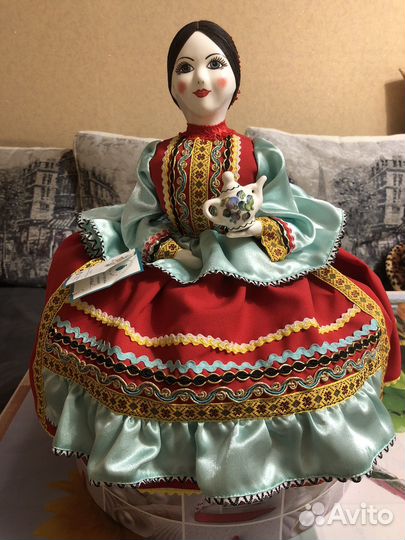 Кукла грелка на чайник
