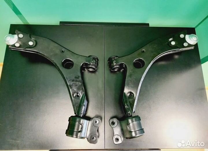 Передние рычаги Miles Ford Focus 2 Volvo S40