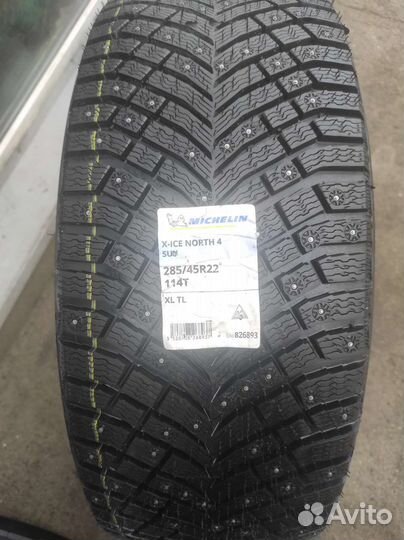 Michelin X-Ice North 4 SUV 285/45 R22 114T