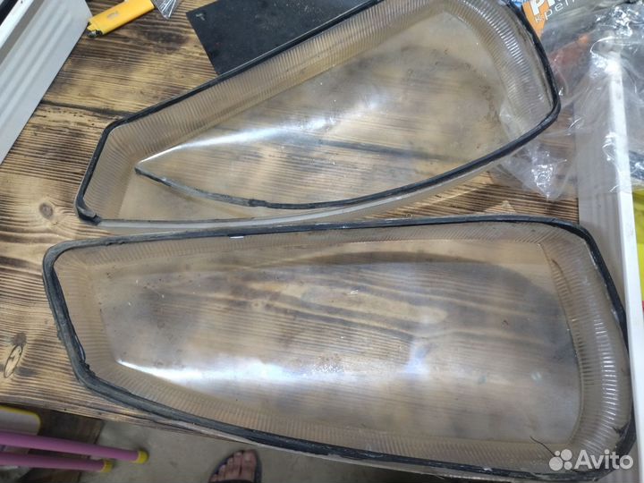 Стекла фар калина 1 бош