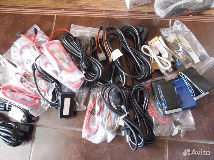 Кабели для компьютера новые