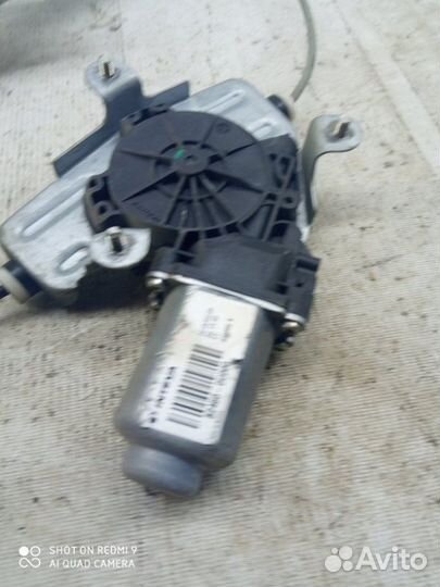 Стеклоподъемник передний правый Kia Rio 3 G4FC