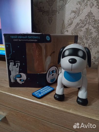 Робот щенок