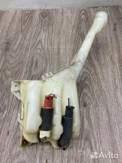 Бачок омывателя Honda Civic хетчбэк 5-ти дв. 2003