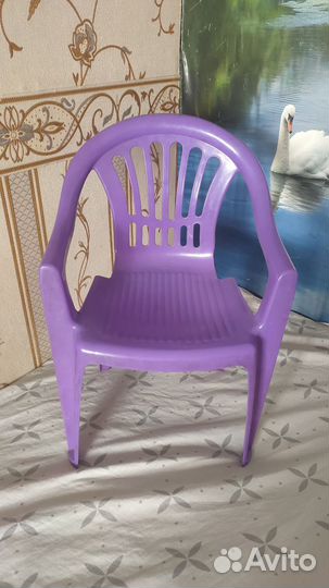 Стульчик детский и мяч попрыгун