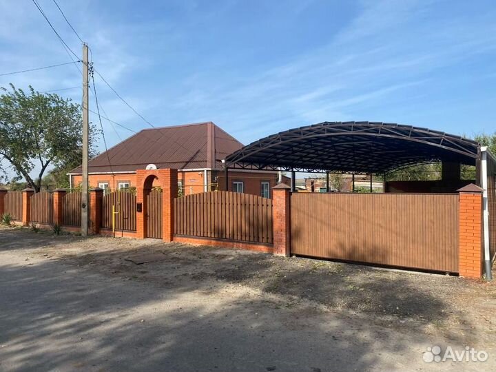 Заборы из штакетника