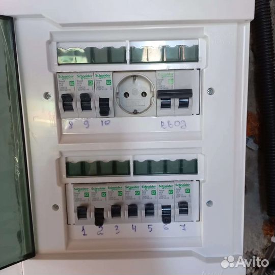 Услуги электрика. Электрик