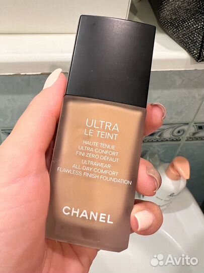 Крем тональный Chanel ultra le teint