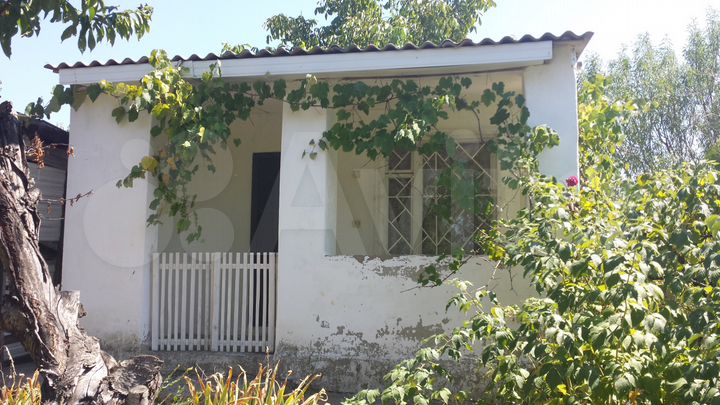 Дача 20 м² на участке 5 сот.