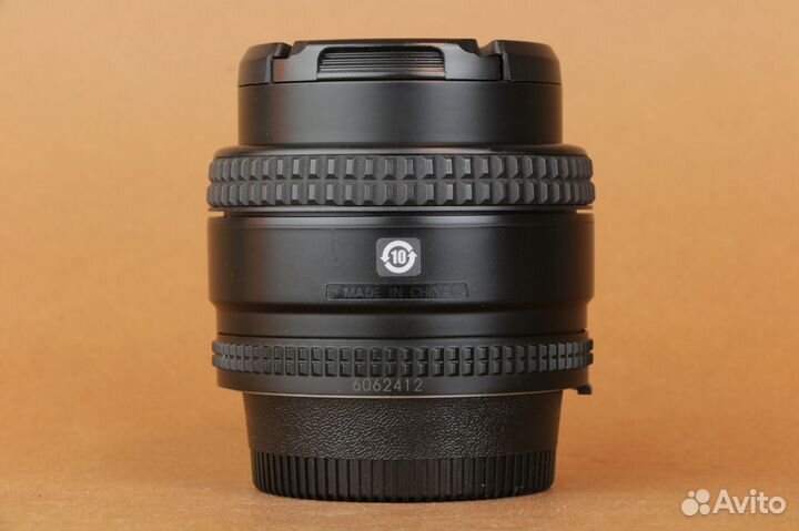 Nikon Nikkor AF 50mm f/1.4D (id 60624)