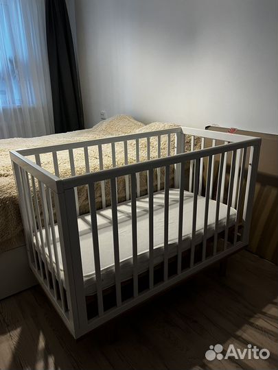 Детская кроватка