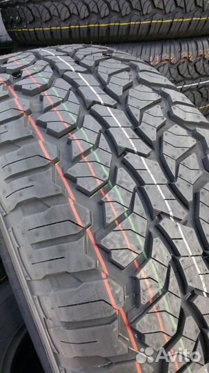 Royal Black Royal A/T 265/70 R15