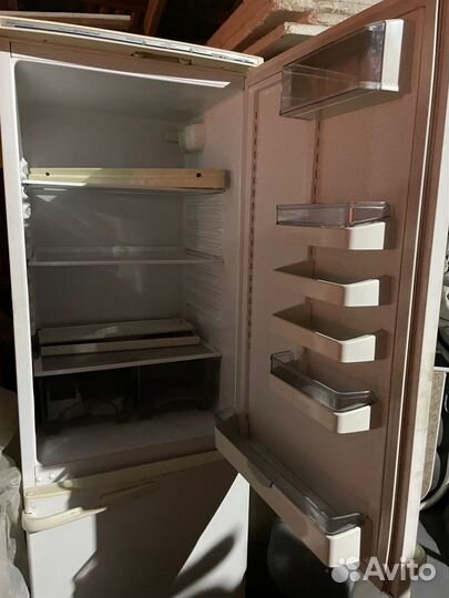 Холодильник атлант бу