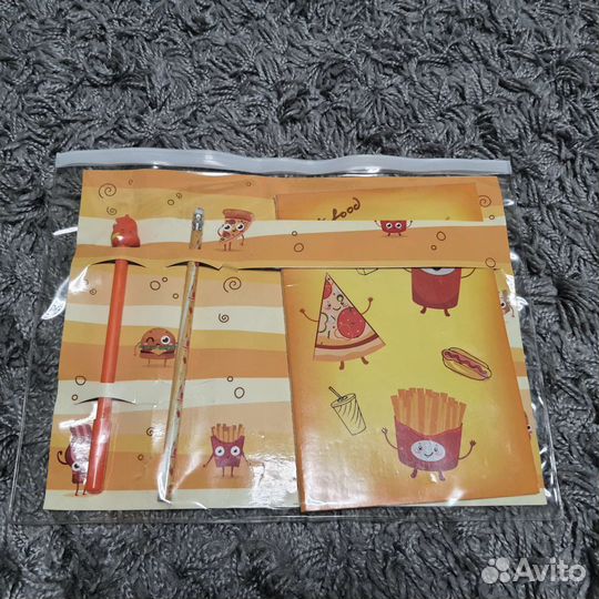 Канцелярский набор