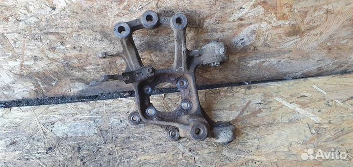 Кулак задний правый Mazda CX 5 2012-2017