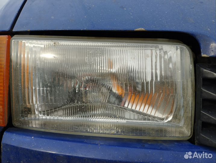 Фара правая Фольксваген транспортер т4