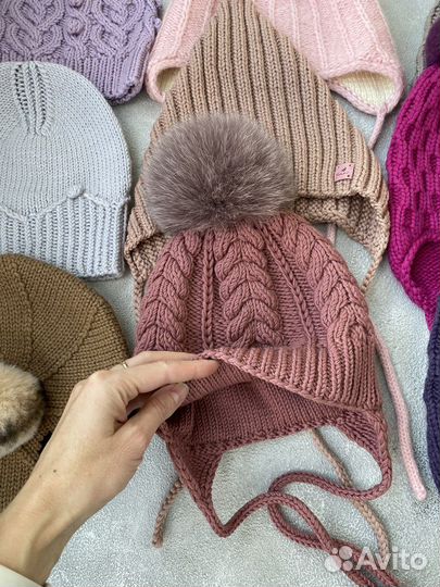 Вязаные шапки для девочек на 2-4года
