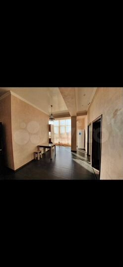 3-к. квартира, 67 м², 3/4 эт.