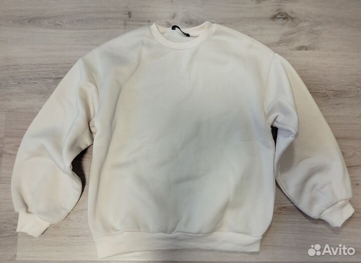 Свитшот новый